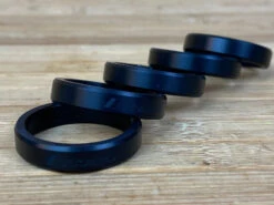 Intend Blackline Spacer Set Schwarz