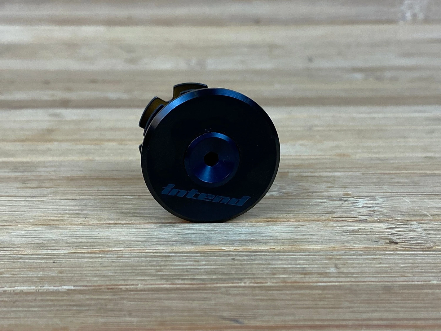 Intend Blackline Dandy Headcap Set Mit Kralle Schwarz 3 Intend Blackline Dandy Headcap Set Mit Kralle Schwarz