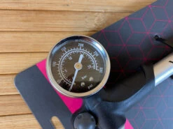 Voxom Dämpferpumpe / Gabelpumpe 300PSI -Reverse Verkäufe 5413326 large