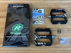 Reverse Components Escape PRO Pedale / Plattformpedale Schwarz