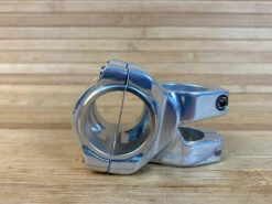 Reverse Components Black-ONE D-2 Titan Vorbau (Silber) -Reverse Verkäufe 5477060 large