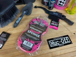 Muc-Off Muc Off Ultimate Bicycle Kit (Tool Box) Reiniger Set 12 Muc-Off Muc Off Ultimate Bicycle Kit (Tool Box) Reiniger Set -Reverse Verkäufe 5488366 large