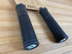 ODI Griffe Bjorn V2.1 Lock On Black -Reverse Verkäufe 5595122 large