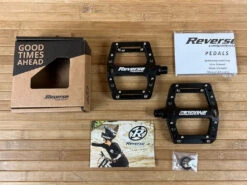 Reverse Components Black One Junior / Jr. Plattformpedale / Pedale Schwarz