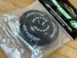 Reverse Twister Top Cup 1 1/8" (ZS49|28,6) Steuersatz Oberteil Schwarz 6 Reverse Twister Top Cup 1 1/8" (ZS49|28,6) Steuersatz Oberteil Schwarz -Reverse Verkäufe IMG 0026 70a31e63 173d 4b5c b1ee cb45d698865e