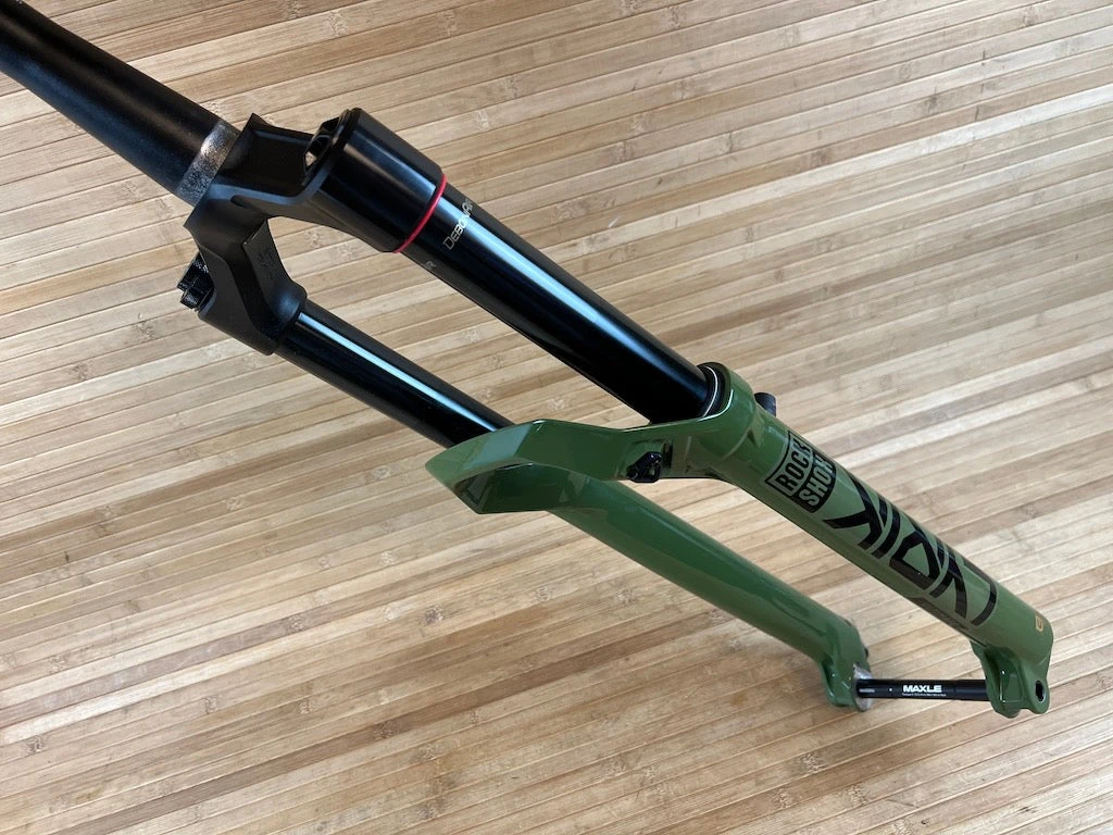 Rock-shox RockShox Lyrik Ultimate RC2 2023 Federgabel 29" / 160mm Grün / Green 12 Rock-shox RockShox Lyrik Ultimate RC2 2023 Federgabel 29" / 160mm Grün / Green – Bild 10