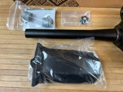 Rock-shox RockShox Zeb Ultimate Federgabel Schwarz 190mm / 27,5" 30 Rock-shox RockShox Zeb Ultimate Federgabel Schwarz 190mm / 27,5" -Reverse Verkäufe IMG 0253 9f42a361 21ed 4293 833a 91ef02f39d8f