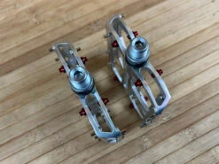 Reverse Components Escape Plattformpedale / Pedale Silver 15 Reverse Components Escape Plattformpedale / Pedale Silver -Reverse Verkäufe IMG 0341