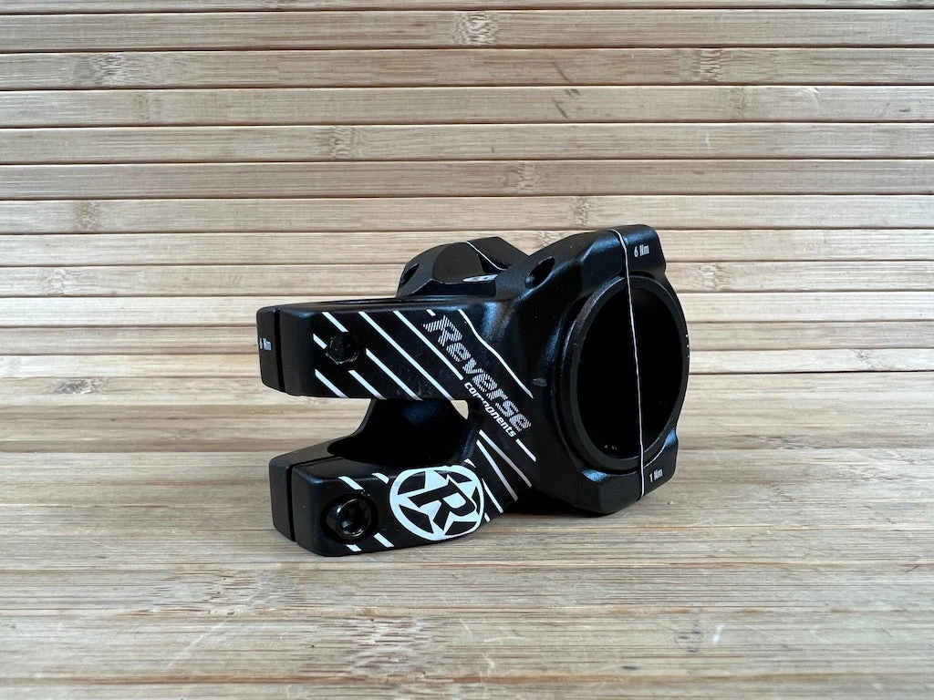 Reverse Black-One D-2 35mm Ø31,8 & Ø35mm Vorbau Black/white 9 Reverse Black-One D-2 35mm Ø31,8 & Ø35mm Vorbau Black/white – Bild 7