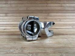 Reverse Components Black-ONE D-2 Titan Vorbau 50mm Silber -Reverse Verkäufe IMG 0376