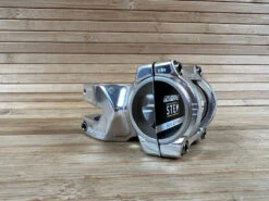 Reverse Components Black-ONE D-2 Titan Vorbau 50mm Silber -Reverse Verkäufe IMG 0378