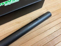 Reverse Seismic Carbon Lenker 810mm Black / Gray -Reverse Verkäufe IMG 0386