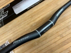 Reverse Seismic Carbon Lenker 810mm Black / Gray -Reverse Verkäufe IMG 0388