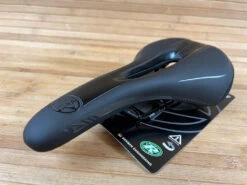 Reverse AM Ergo Sattel Schwarz -Reverse Verkäufe IMG 0404