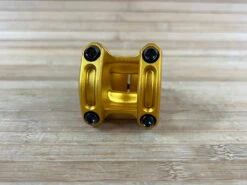 Spank Spoon 318 Stem / Vorbau Gold 31,8mm / 33mm 12 Spank Spoon 318 Stem / Vorbau Gold 31,8mm / 33mm -Reverse Verkäufe IMG 0417 d559362b 529c 4317 96bb efeacd170a78