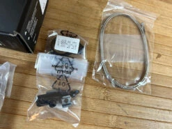 Race Face Turbine 1x Seatpost Lever / Hebel Blau -Reverse Verkäufe IMG 0443 3600a6a0 3337 48cf a256 745e731decd6