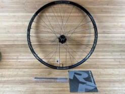 Race Face Turbine SL Hinterrad HR 29" Boost Schwarz XD