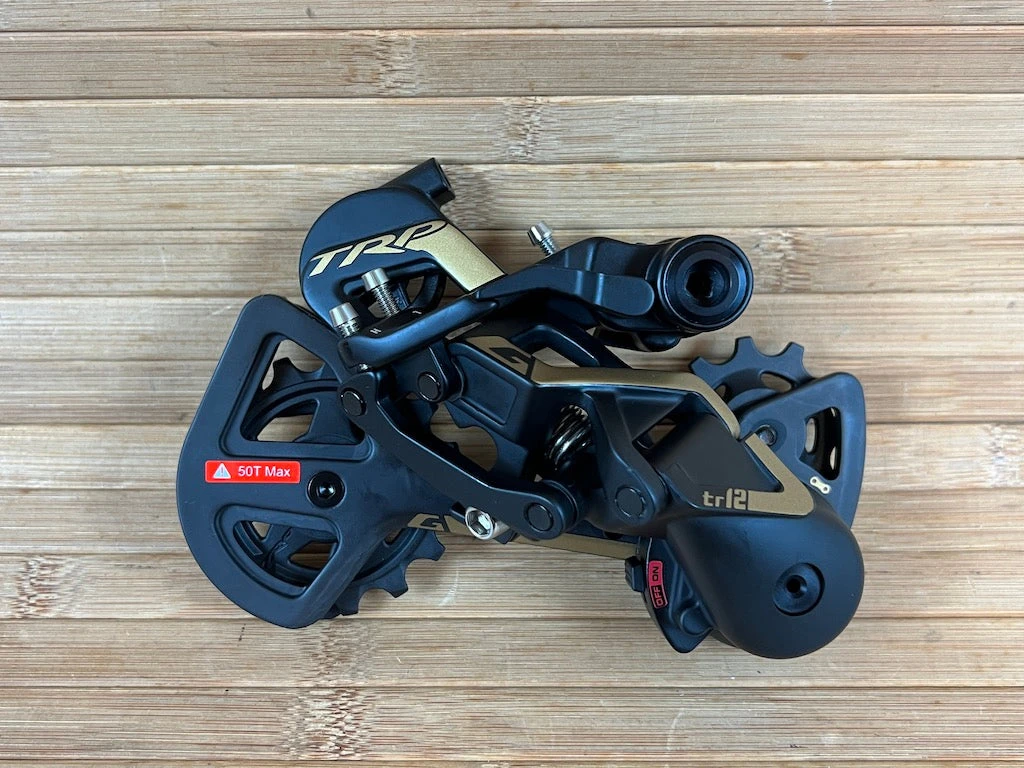 TRP TR12 Schaltwerk & Schalthebel Set 12-fach Gold 4 TRP TR12 Schaltwerk & Schalthebel Set 12-fach Gold – Bild 2