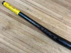 Race Face Turbine R Lenker Black 800mm / 35mm / 10mm Rise 14 Race Face Turbine R Lenker Black 800mm / 35mm / 10mm Rise -Reverse Verkäufe IMG 0570