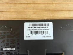 Race Face Turbine R Lenker Black 800mm / 35mm / 20mm Rise 17 Race Face Turbine R Lenker Black 800mm / 35mm / 20mm Rise -Reverse Verkäufe IMG 0577 ceccfda5 f783 42d0 b903 e20c54201725