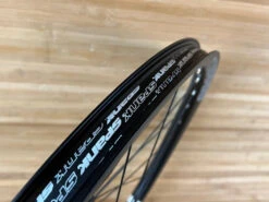 Spank Spoon 32 26" Vorderrad Schwarz 110x20 Und 100x15 -Reverse Verkäufe IMG 0713