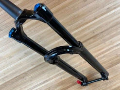 Fox 36 2021 Grip 3-POS 160mm / 27,5" Federgabel Shiny Black -Reverse Verkäufe IMG 0749 f4f7bb14 50e5 4e22 b865 34c29efeec34