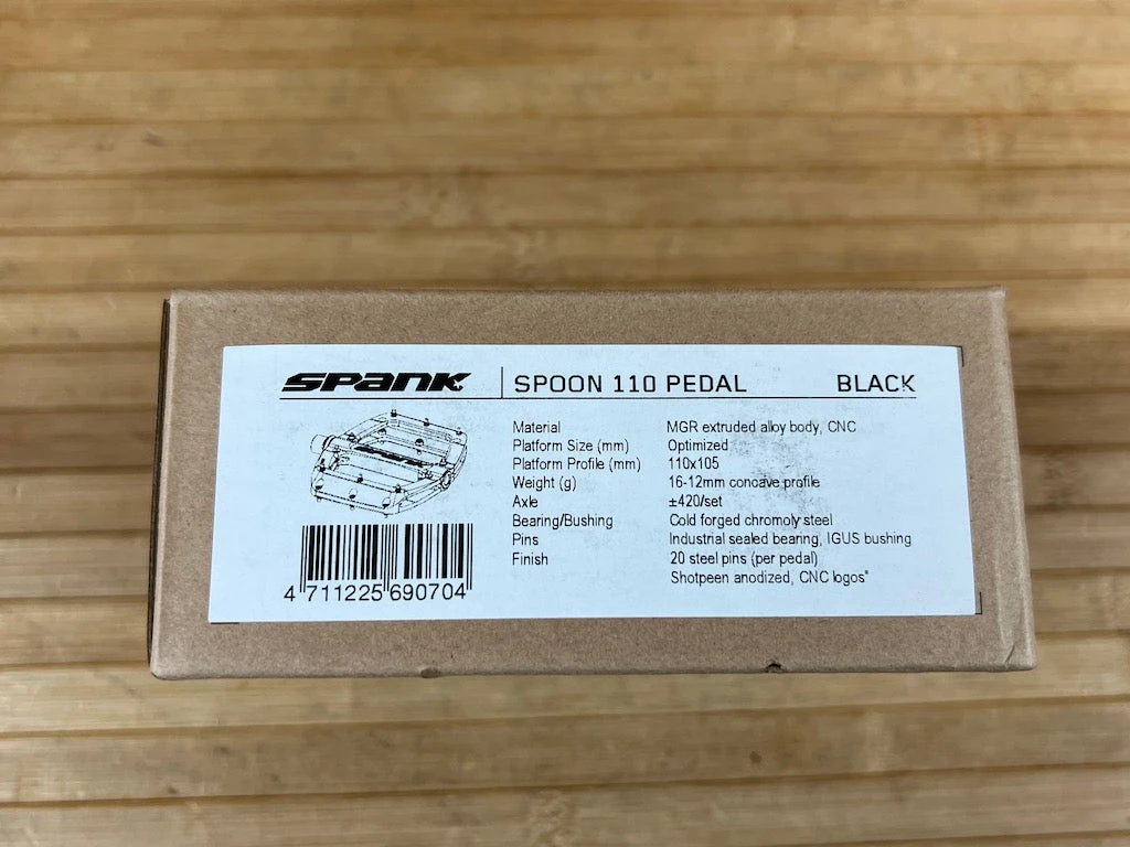 Spank Spoon 110 Pedale / Plattformpedale Schwarz 10 Spank Spoon 110 Pedale / Plattformpedale Schwarz – Bild 8