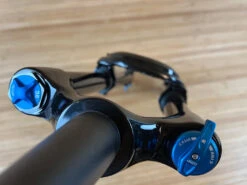 Fox 36 2021 Grip 3-POS 160mm / 27,5" Federgabel Shiny Black -Reverse Verkäufe IMG 0750 711e5b7a f6c5 436b 86b6 60f1082e2cbb