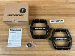 Spank Spoon 110 Pedale / Plattformpedale Schwarz