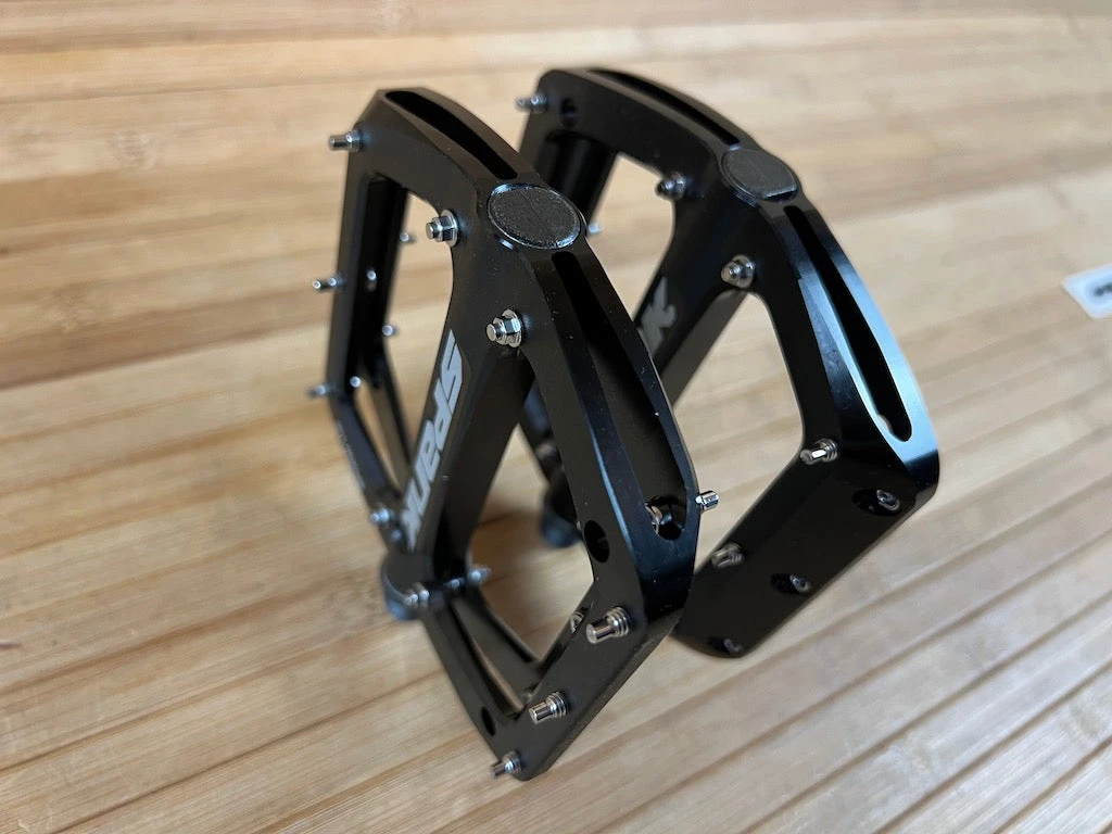 Spank Spoon 110 Pedale / Plattformpedale Schwarz 7 Spank Spoon 110 Pedale / Plattformpedale Schwarz – Bild 5