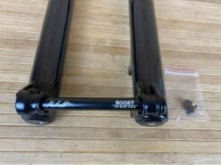 FOX 36 Casting / Lower 2018 27,5" Black Kabolt Boost -Reverse Verkäufe IMG 0775