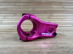 Spank Split Stem / Vorbau Pink 35mm / 50mm -Reverse Verkäufe IMG 0852