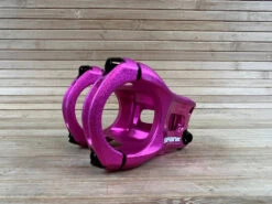 Spank Split Stem / Vorbau Pink 35mm / 35mm -Reverse Verkäufe IMG 0923