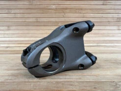 Spank Split Stem / Vorbau Gun Metal 31,8mm / 48mm -Reverse Verkäufe IMG 0954