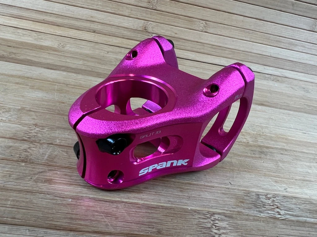 Spank Split Stem / Vorbau Pink 31,8mm / 33mm 9 Spank Split Stem / Vorbau Pink 31,8mm / 33mm – Bild 7