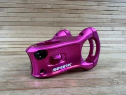 Spank Split Stem / Vorbau Pink 31,8mm / 43mm -Reverse Verkäufe IMG 1013