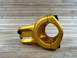 Spank Spoon 318 Stem / Vorbau Gold 31,8mm / 43mm -Reverse Verkäufe IMG 1019 9a061d53 29ed 4c4e 9f61 d65617c22c90