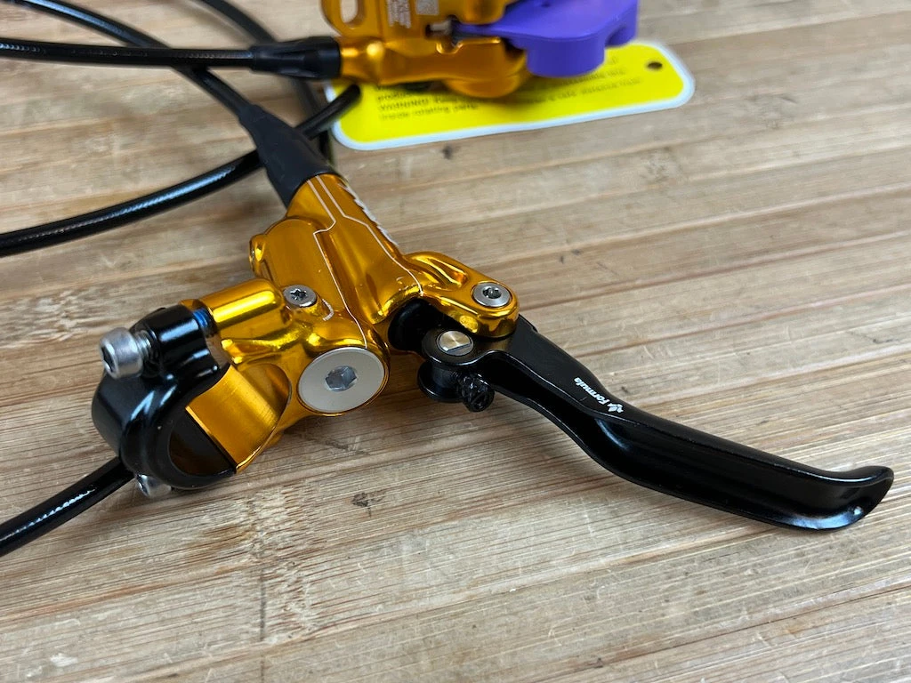 Formula CURA 4 Scheibenbremse Gold VR Oder HR 11 Formula CURA 4 Scheibenbremse Gold VR Oder HR – Bild 9