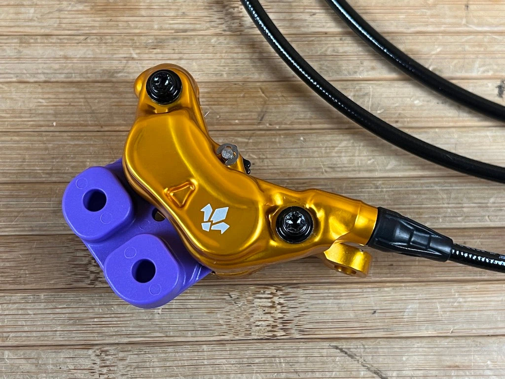 Formula CURA 4 Scheibenbremse Gold VR Oder HR 7 Formula CURA 4 Scheibenbremse Gold VR Oder HR – Bild 5