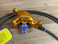 Formula CURA X Scheibenbremse Gold VR Oder HR -Reverse Verkäufe IMG 1036 db230736 e07d 42d6 854b 7c5246b33191