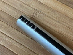 Spank Spoon 800 Lenker Raw Silver 40mm Rise -Reverse Verkäufe IMG 1064 e8613503 ec9c 4daf a2a7 859af6ca8863