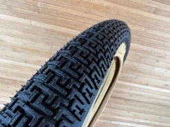 DMR Moto DJ Drahtreifen Tanwall 26 X 2,2" 60TPI Reifen -Reverse Verkäufe IMG 1113 83f06a16 a5d0 49df 9161 0085dcdb42b7