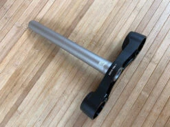 Fox 40 2021 Untere Brücke Mit Schaft 1 1/8" Crown-Steerer 48mm Rake -Reverse Verkäufe IMG 1215