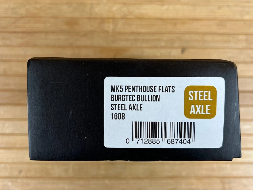 Burgtec MK5 Penthouse Flat Pedals / Pedale Gold Steel Axle 8 Burgtec MK5 Penthouse Flat Pedals / Pedale Gold Steel Axle – Bild 6