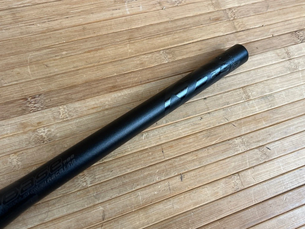 Reverse Base Lenker 790mm Ø35mm / 18mm Erhöhung Stealth 8 Reverse Base Lenker 790mm Ø35mm / 18mm Erhöhung Stealth – Bild 6