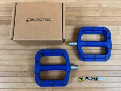 Burgtec MK4 Composite Flat Pedals / Pedale Deep Blue