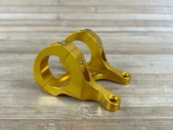 Burgtec Direct Mount MK3 DH Stem Vorbau Gold 50mm / 35mm -Reverse Verkäufe IMG 1288 cc49aac2 5b81 4d26 99d8 2baf81021dcf