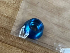 Burgtec Shimano Crank Bolt / Schraube Deep Blue -Reverse Verkäufe IMG 1364 e90e72ee b36b 4263 a94a 52d84ab047b8