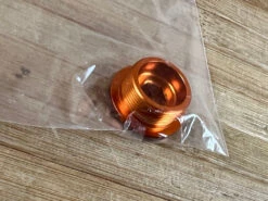 Burgtec Shimano Crank Bolt / Schraube Orange -Reverse Verkäufe IMG 1368 277c41a2 39ea 426c ad25 e79d5eebfc4d