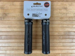 Burgtec The Bartender Pro Lock On Griffe Schwarz Greg Minnaar Super Soft